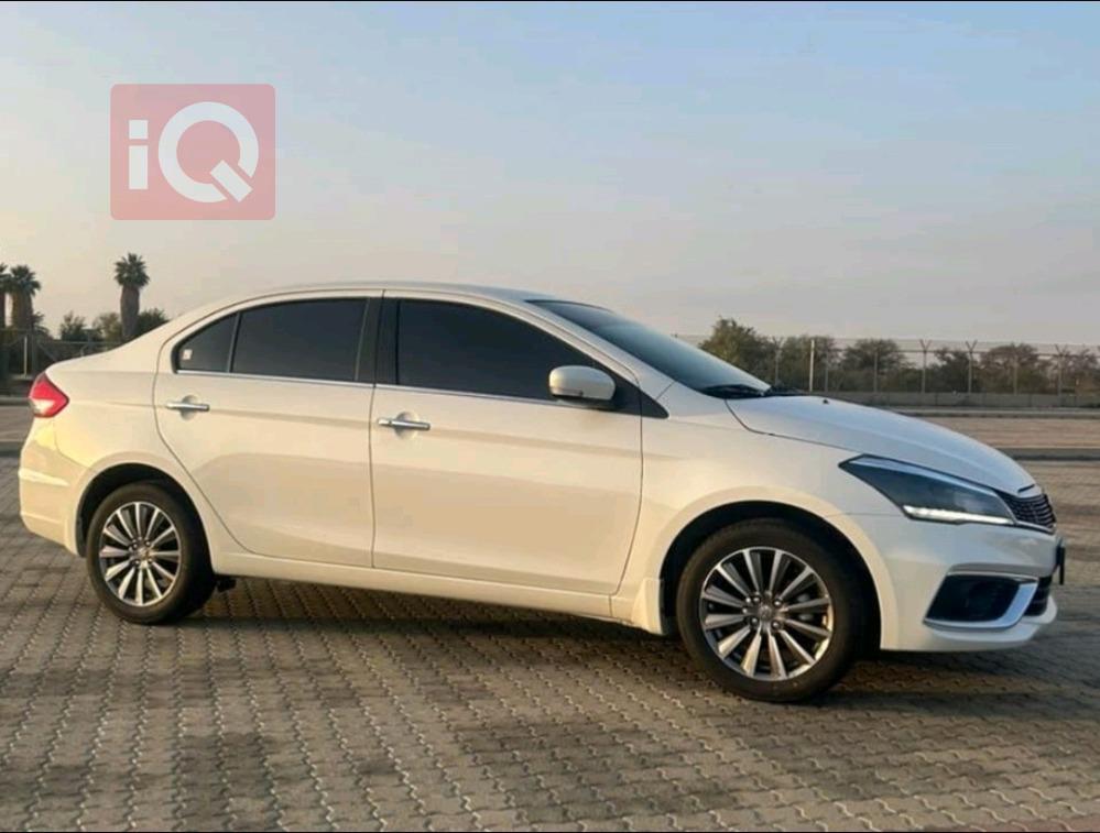 سوزوكي سياز